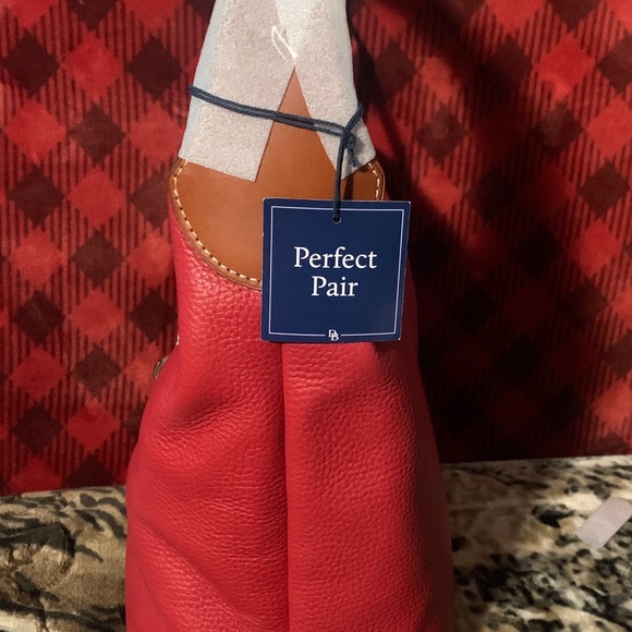 Dooney & Bourke hand bag 💅🏽 - Picture 2 of 6